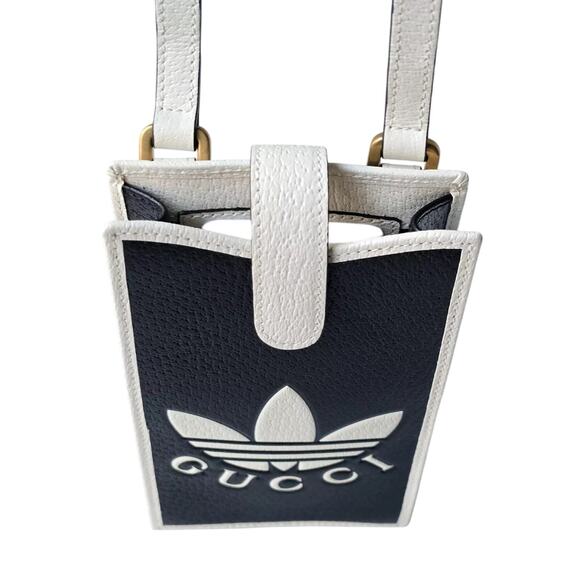 GUCCI x ADIDAS SmartPhone Case Crossbody With Strap Set 702203 Black White - Picture 8 of 16